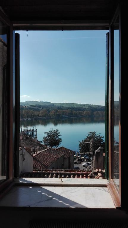 La Torretta Del Lago Anguillara Sabazia Eksteriør billede
